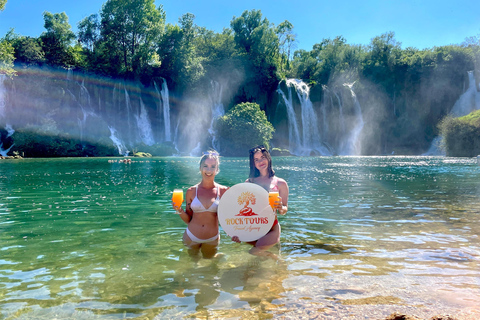 Dubrovnik: Viagem de 1 dia a Kravica e Mostar - Todos os ingressos incluídosDubrovnik: Viagem de 1 dia para Mostar e Cataratas de Kravica - Sem taxas extras