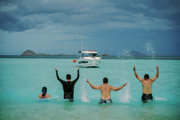 Labuan Bajo: Full-Day Komodo Speedboat Tour with Snorkeling