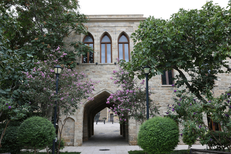Baku: Guided Wine Tasting & Old City Tour Guided Old City Tour