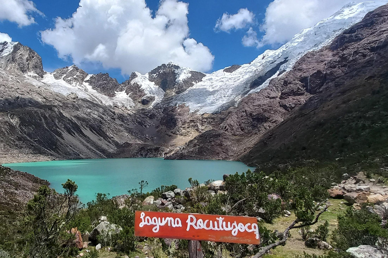 Laguna Rocutuyoc and Honkopampa Ruins Private Service