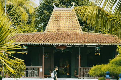 Discover Indonesia on Foot: Taman Mini Cultural Tour