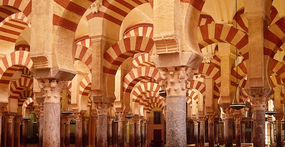 Córdoba: Mosque-Cathedral Guided Tour with Tickets Included