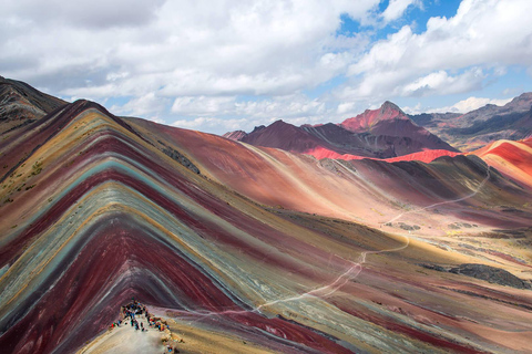 Cusco: Excursión a Caballo por la Montaña del Arco Iris + almuerzoExcursión a caballo por la Montaña Arco Iris + almuerzo