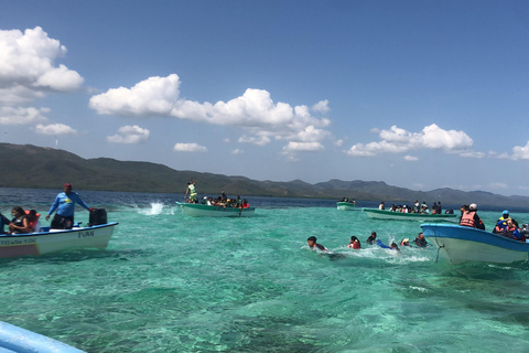 Puerto Plata: Full-day trip to Cayo Arena and Punta Rucia