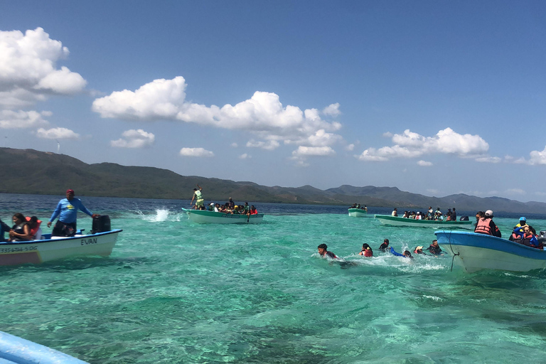 Puerto Plata: Full-day trip to Cayo Arena and Punta Rucia