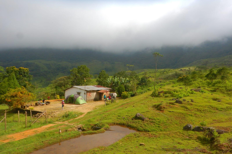 Hidden Trails of Knuckles & Meemure –3-Day Adventure Getaway From Kandy: 3-Day Wilderness Escape: Knuckles & Meemure