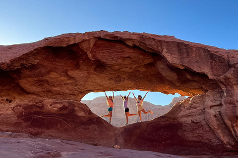 Wadi Rum: Private Luxury Cave Stay, Sunset Tour & Dinner