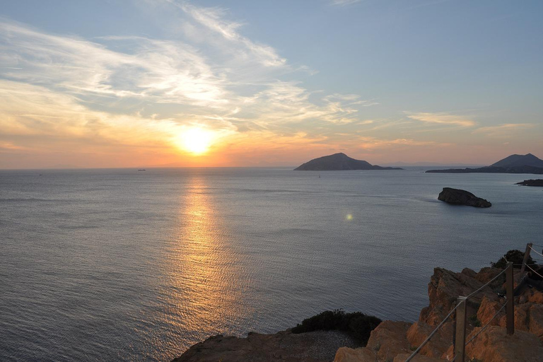 Cape Sounion Tour & Temple of Poseidon Sunset & Audio Tour Cape Sounion Mercedes Vito & Free Audio Tour (7 pers)