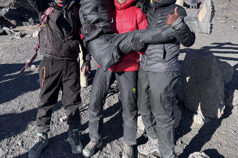 Kilimandjaro : trek de 7 jours sur la route UmbweKilimandjaro : Trek de 7 jours sur le Kilimandjaro par la route Umbwe