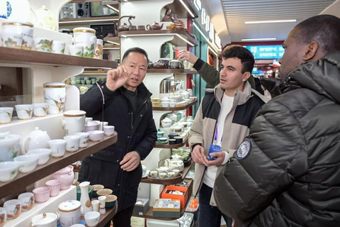 Hangzhou: Yiwu International Trade Market Day Trip Hangzhou: Yiwu Day Trip by Bullet Train