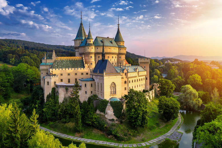 Slovakia: 3-Day Bratislava, Castles, Tatras Tour