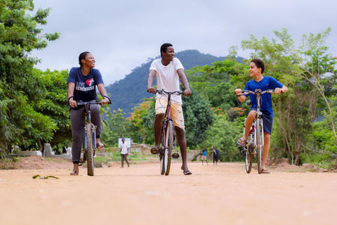Accra: Guided Bicycle Tour
