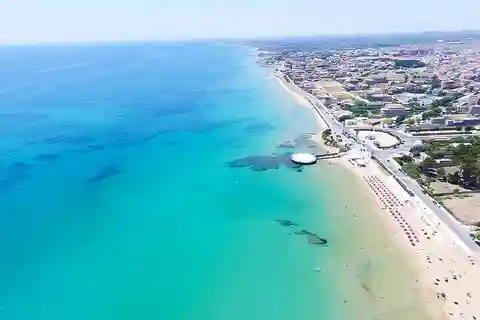 Car/Minivan tour from Syracuse to the most beautiful beaches