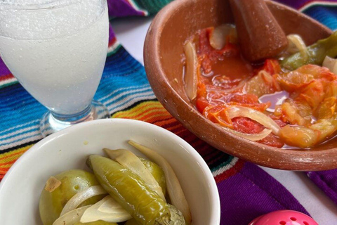 Cozumel: Salsa and Salsa Cooking and Dancing Experience