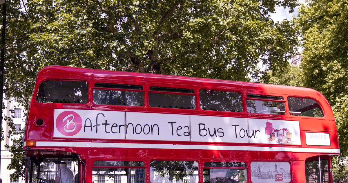 ロンドン : クラシック アフタヌーンティー バスツアー | GetYourGuide