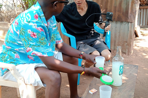 Mtwapa : Journée d&#039;excursion dans les ruines de Jumba et le village de brousse et dîner dans le village.