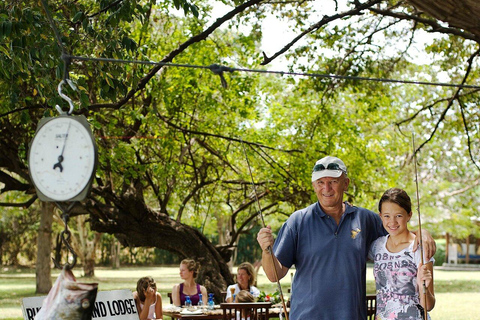 Kisumu: Rusinga Island Fish BBQ & Luanda Magere Tour