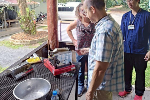Chiang Mai: Thepsadet Village Coffee Tour with Transfer