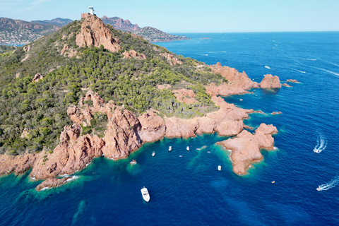 Côte d'Azur: Evening Catamaran Cruise with Aperitif Evening Catamaran Cruise from Cavalaire