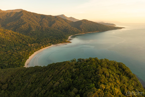 Las deszczowy Daintree: Spacer nad magiczny wodospad z lunchem i kąpielą