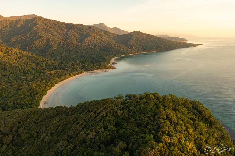 Las deszczowy Daintree: Spacer nad magiczny wodospad z lunchem i kąpielą