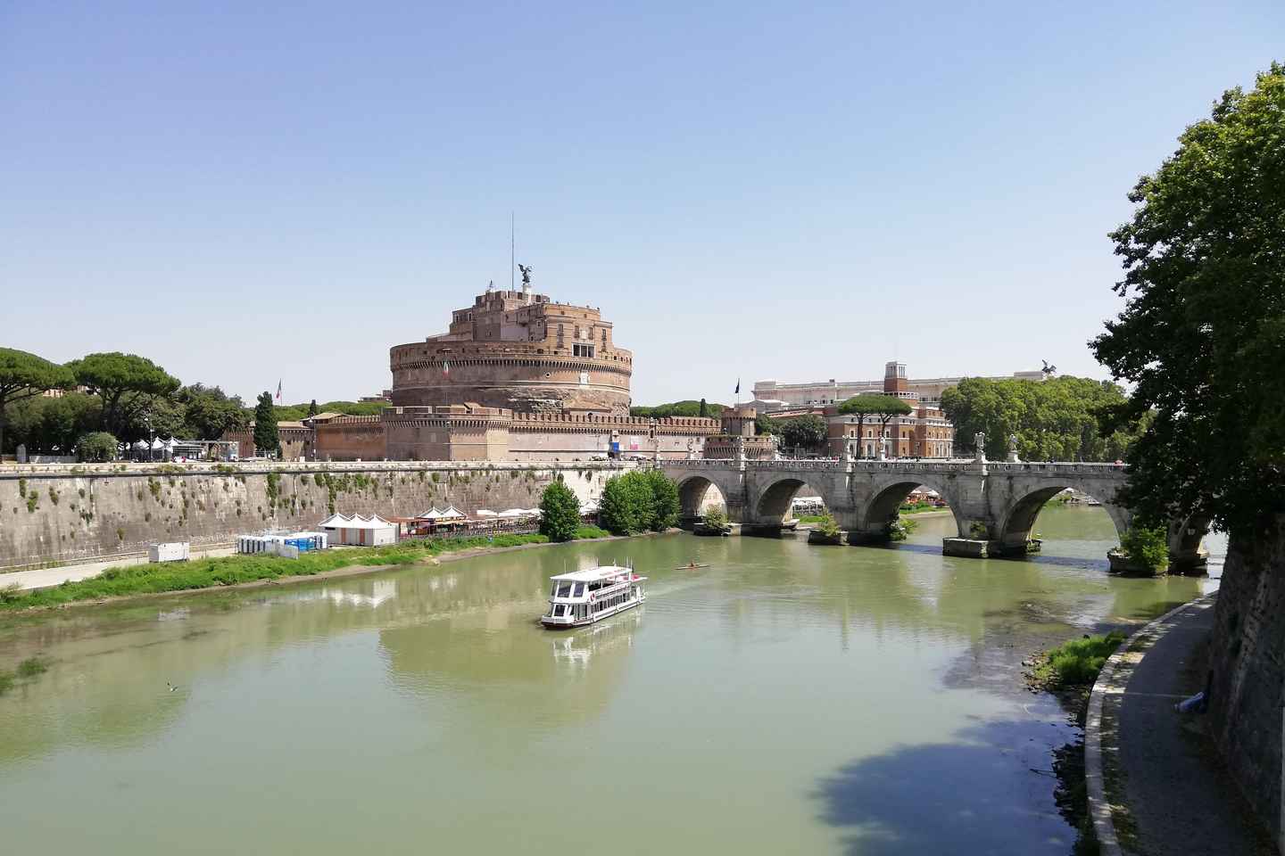 Vatican: Fun Treasure Hunt for Kids and Families with Gelato