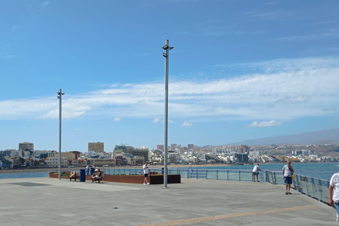 Las Palmas Exploring: Walking Guided City Adventure Las Palmas: Walking Guided Exploring Tour Adventure 1.5h