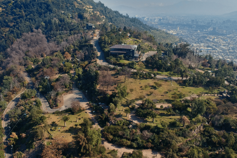 Dia Completo en Santiago: Museo+San Cristobal+Stadtführung