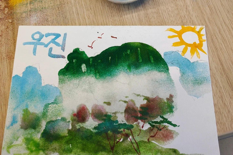 Zhangjiajie: Tujia Village & Sandstone Art Workshop Tour Guide for Chinese or English