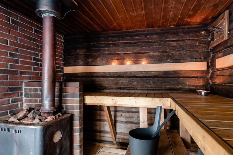 From Helsinki: Private Sauna + 3-Course Finnish Dinner