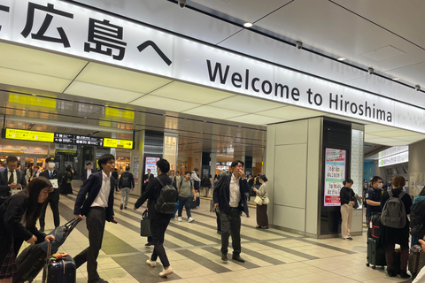 Hiroshima & Miyajima Befriedigende private Gem Tour mit Einheimischen 7h