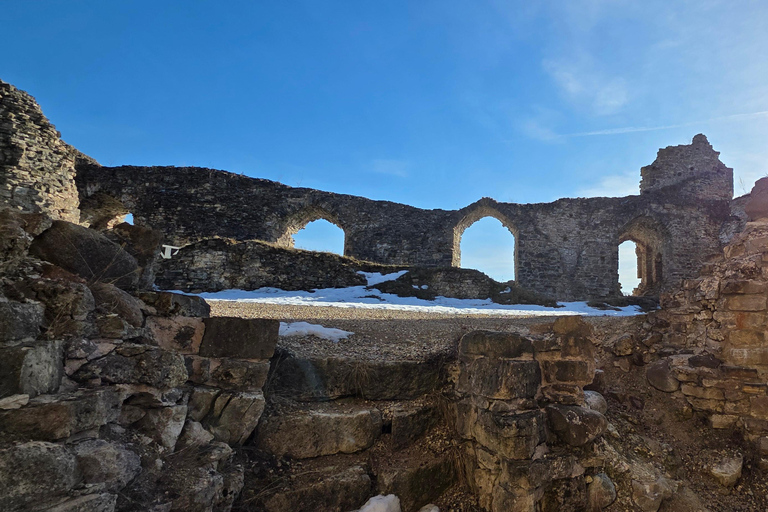 From Riga:Medieval Castles&Legends Tour: Lielvārde & Koknese