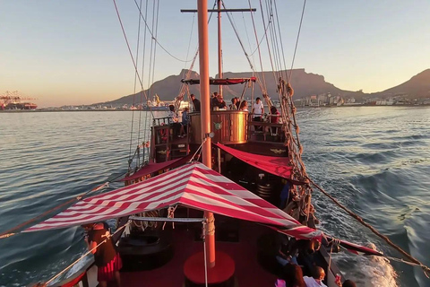 Cape Town: Jolly Roger Pirate Ship Cruise Daytime Experience