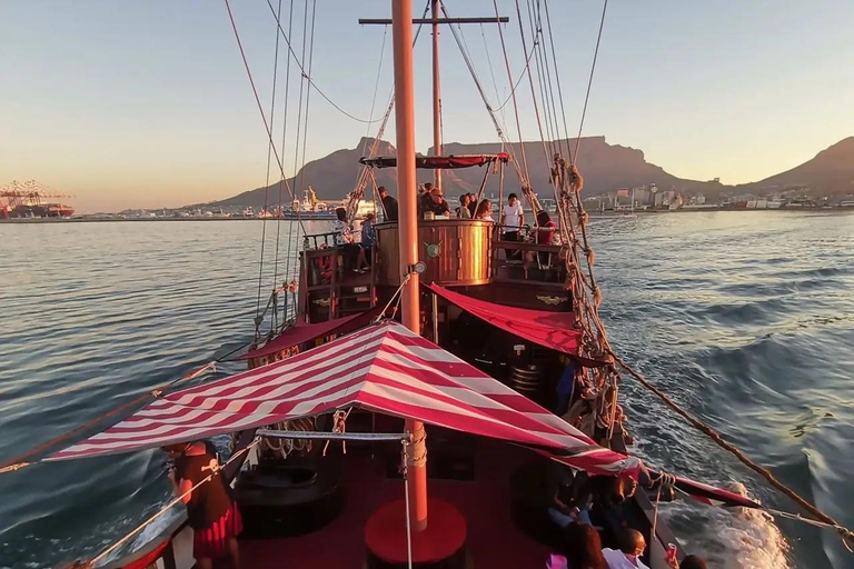 Cape Town: Jolly Roger Pirate Ship Cruise Daytime Experience