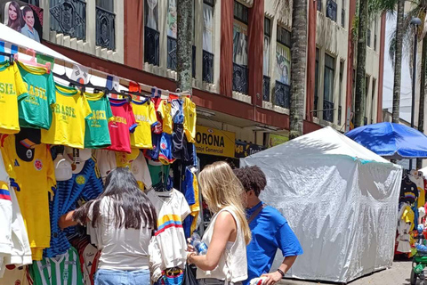 Medellín Through Time – City Sightseeing Tour | Subway, Metrocable, and Historic Center
