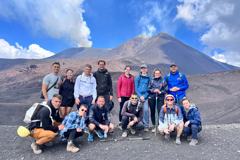 ETNA: Excursión a los Cráteres de la Cumbre en Teleférico y 4x4