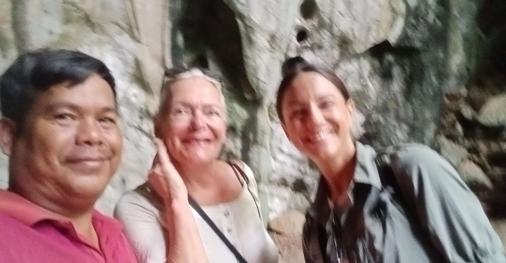 Kampot Private Tuk Tuk Country Side Tours & Kep.Krabbenmarkt - Housity