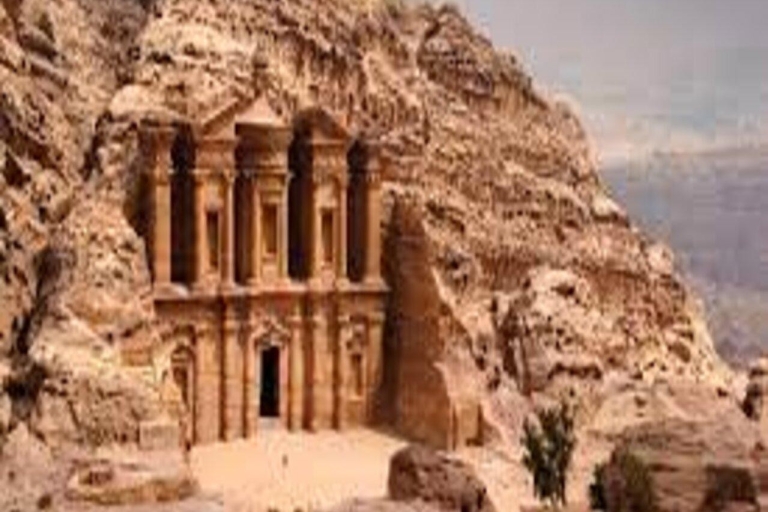 From Amman: Private Day Tour to Petra & Dead Sea(With Lunch) From Amman: Private Day Tour to Petra & Dead Sea
