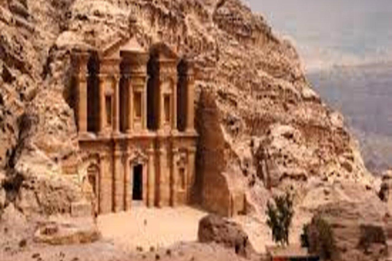 From Amman: Private Day Tour to Petra & Dead Sea(With Lunch) From Amman: Private Day Tour to Petra & Dead Sea