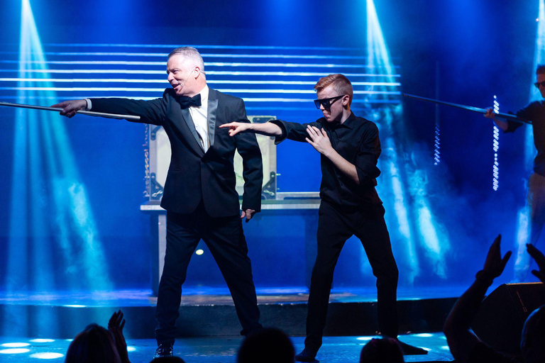 Salou: House of Illusion Magic and Illusion Dinner Show Early Show Silver