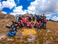 Cordillera de la viuda - Mountain Exploration - Hizvo