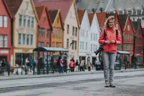 Bergen Past and Present: A Historical Walking Journey