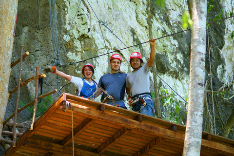 Krabi: Experiência de tirolesa, quadriciclo e escalada em cordaZipline de dia inteiro