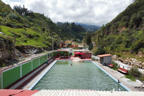 Huaraz: Ganztag Honcopampa + Chancos Hot Springs