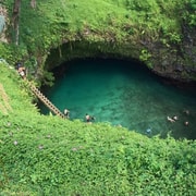 Apia: Full-Day Upolu Island Tour with Waterfalls and Beaches