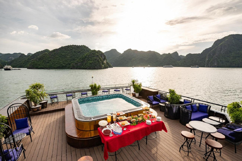 Hanoi 3-Day: Lan Ha - Ha Long Bay & Ninh Binh 5-Star Cruise