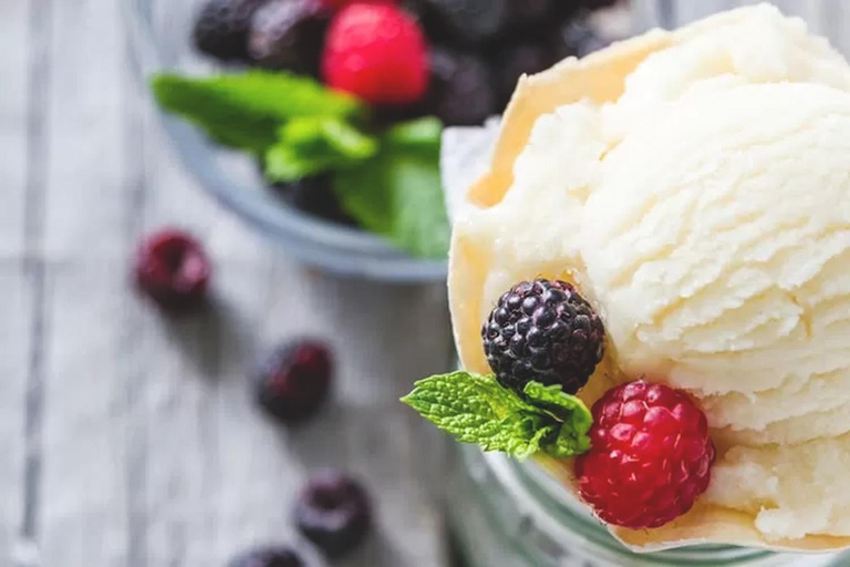 Venice: Pasta Class with Wine Tasting and Gelato