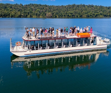 Lake Barrine Boat Cruise – Discover Queensland’s Hidden Gem