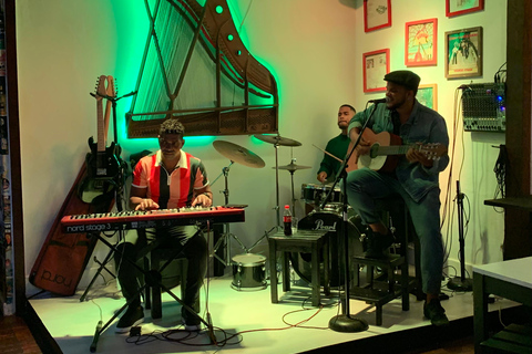 City tour "Mindelo à noite"Vida noturna de Mindelo