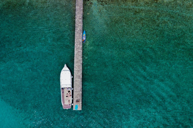 From Split: Blue Cave & 5 Islands Amazing Speedboat Tour
